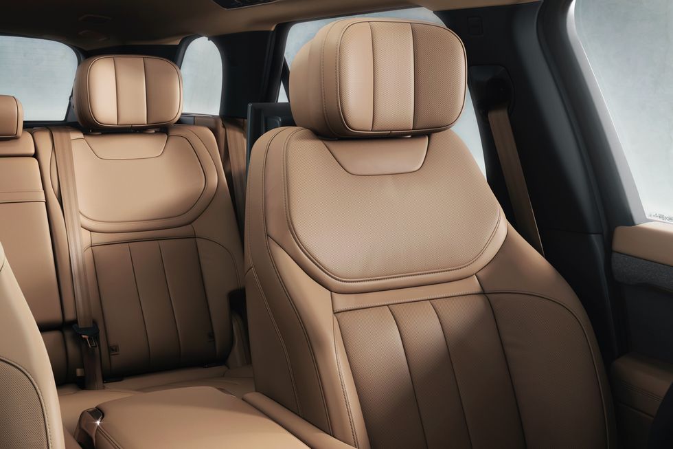 Range Rover Sport interior 