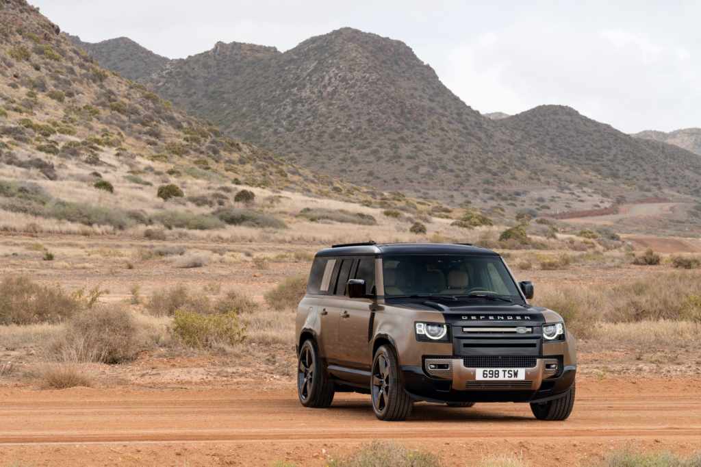 Land Rover Defender 2025 changes